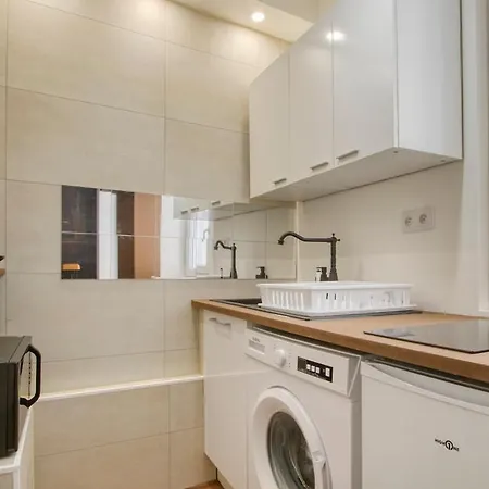 L'odyssee, Hyper Centre تولون